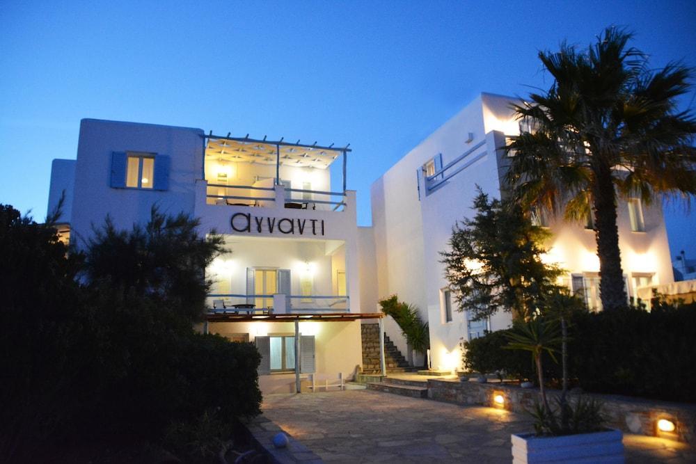 Agnadi Syros Beachfront Studios & Rooms Μέγας Γιαλός-Νίτες Εξωτερικό φωτογραφία
